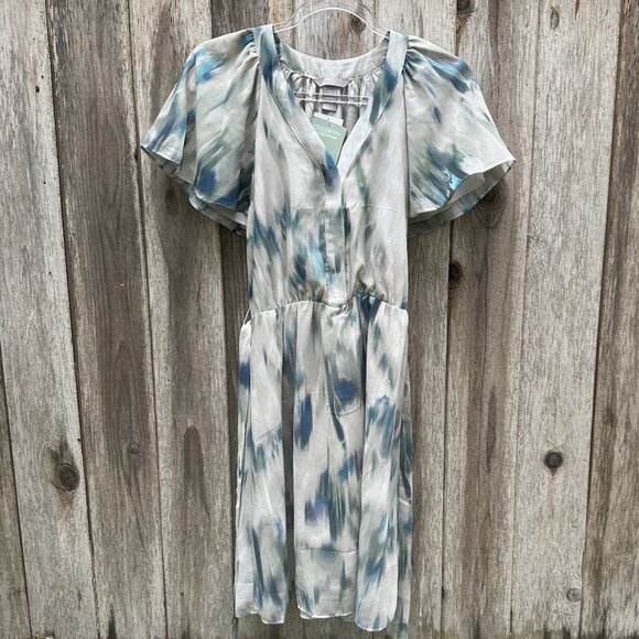 H&M Dresses & Skirts - H&M Blue Haze Watercolor Short Sleeve Midi Dress Small